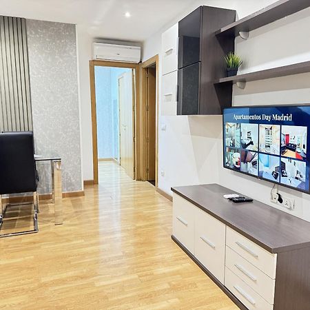 Apartamentos Day Madrid San Antonio Centro Gran Via Sol Malasana 외부 사진