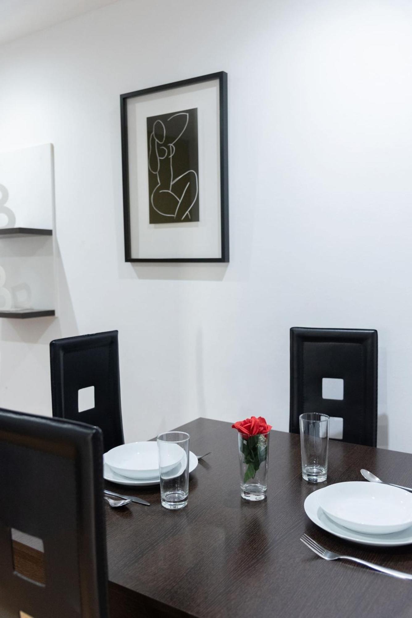 Apartamentos Day Madrid San Antonio Centro Gran Via Sol Malasana 외부 사진
