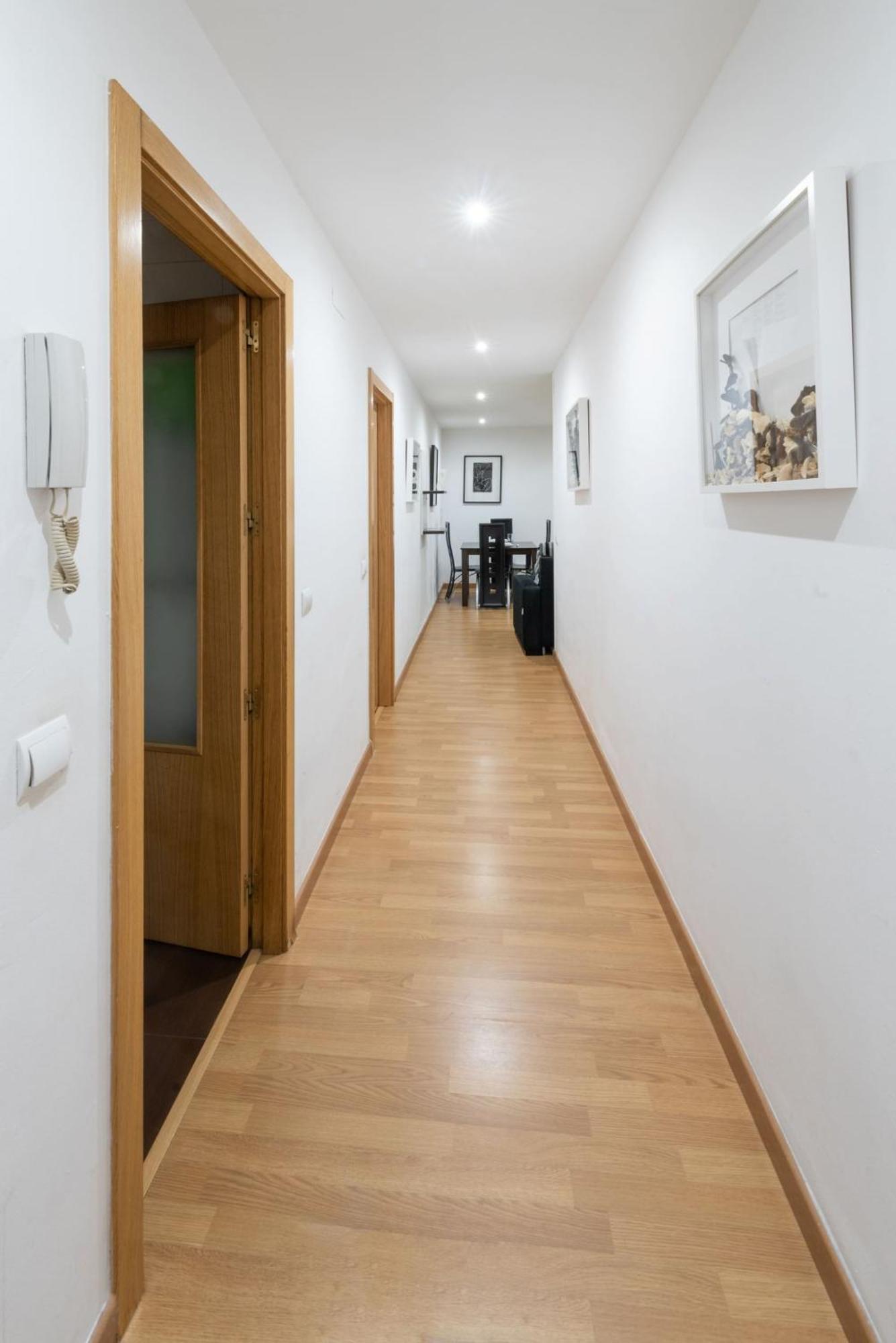 Apartamentos Day Madrid San Antonio Centro Gran Via Sol Malasana 외부 사진