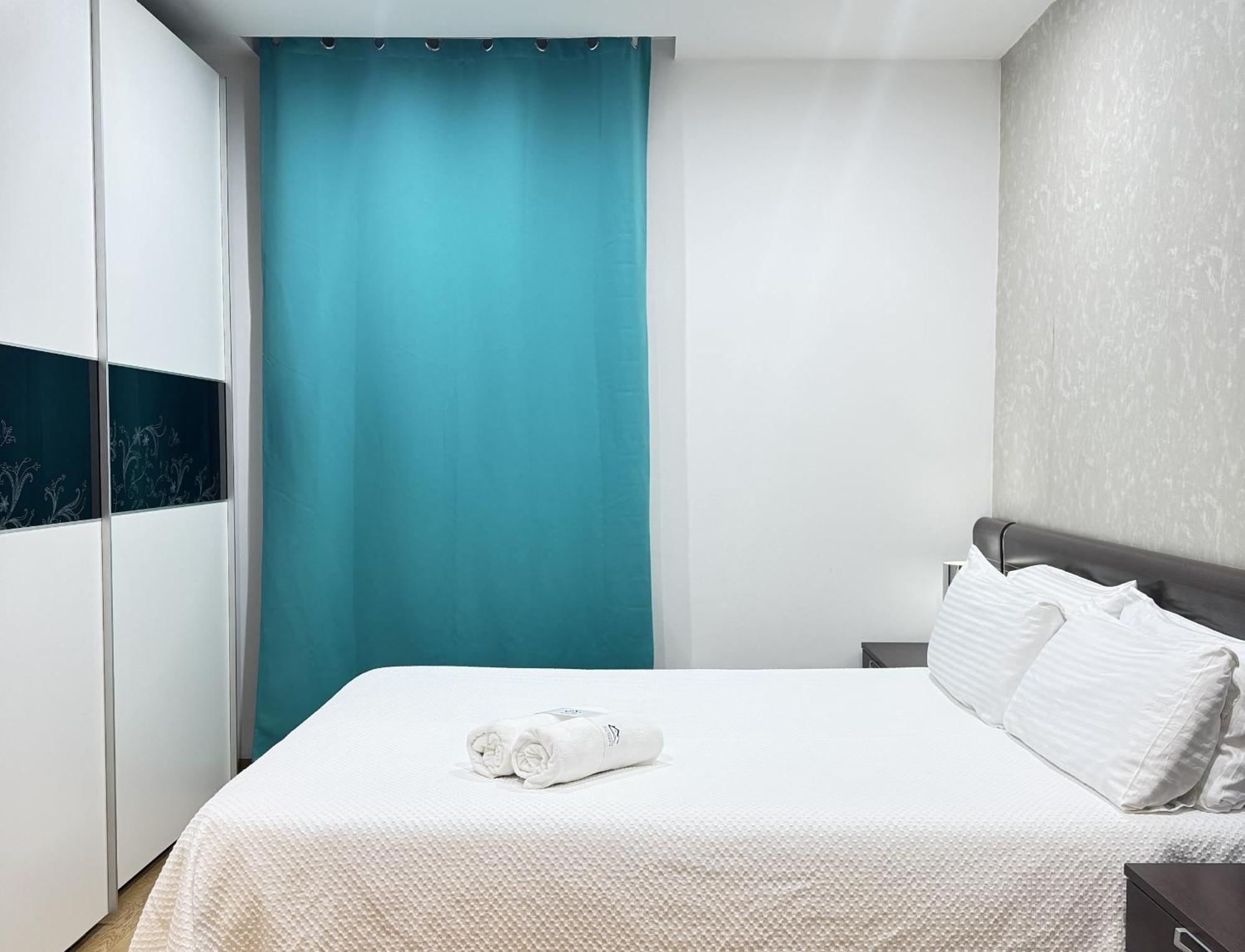 Apartamentos Day Madrid San Antonio Centro Gran Via Sol Malasana 외부 사진